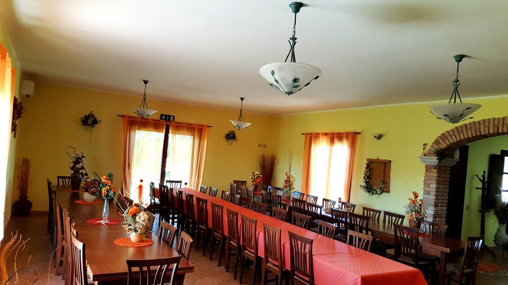 Villa Su Sattisceddu Uras Exterior foto